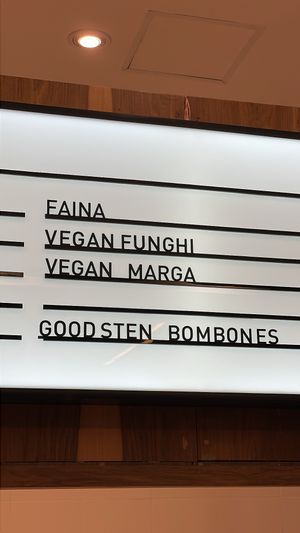 Vegan pizzas  at EZE - Pizza Zën in Buenos Aires