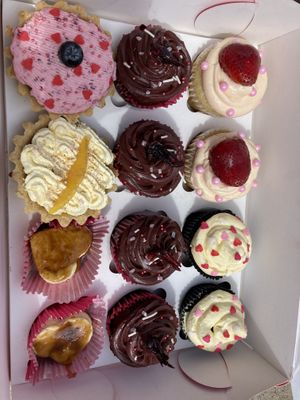 Cupcakes y tartaletas veganas  at Bri's Bakery - Pre-orders Only in Medellin