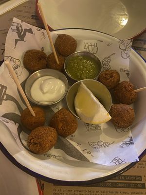 Falafel (fome, no lo recomiendo)   at Krossbar in Santiago