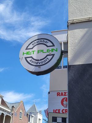  at Het Plein Fast Food in Zandvoort