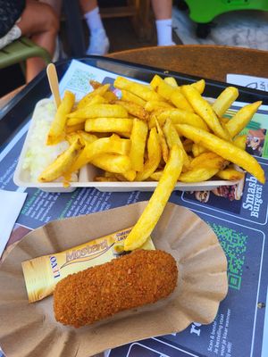  at Het Plein Fast Food in Zandvoort