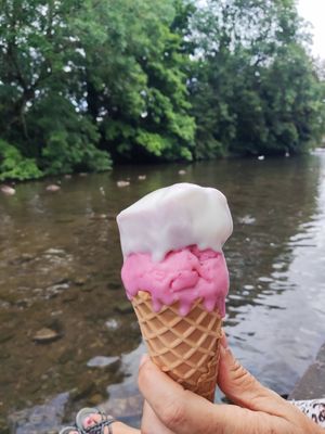 Cherry and lavender and lemon at Lick in Bakewell