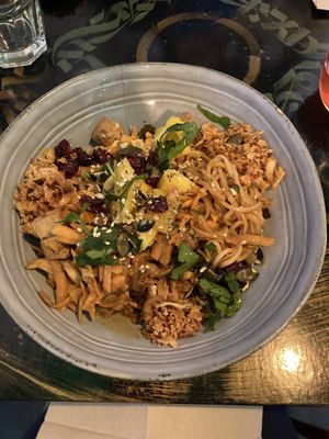 Noodle bowl Pawalan  at Yvonne & Nala in Geneva