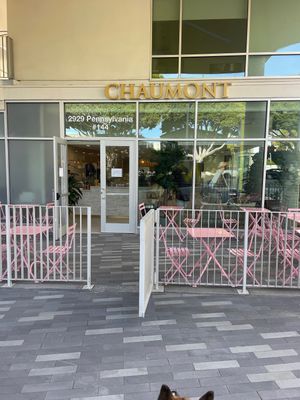 Store Front  at Chaumont Bakery & Cafe in Santa Monica