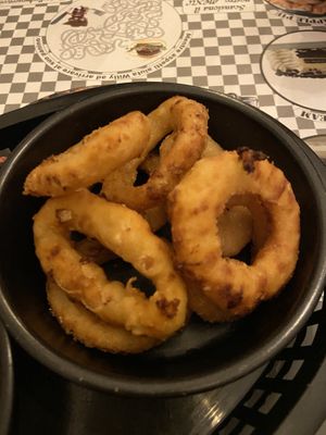 Anelli di cipolla  at Walle's Burger in Turin