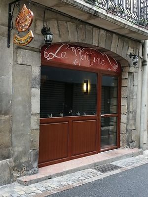 the new window!! at La Goutine in Limoux