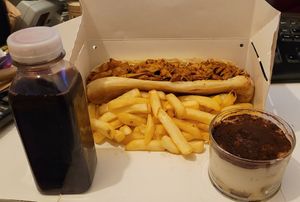 Hibiscus juice, kebab/fries, tiramisu. 😋 at Salade Tomate Oignon - STO Paname in Paris