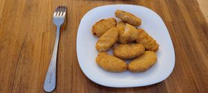 Nuggets (I asked for no sauce). at Salade Tomate Oignon - STO Paname in Paris