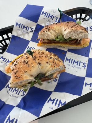 The vegan OG  at Mimi's on Lincoln in Chicago