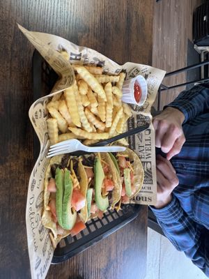 Oyster mushroom based jerk chikn tacos #Veganuary at Vegan Bar in Naperville