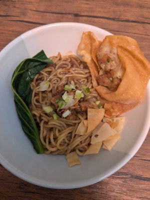 Mee saltie at Vegan Way Cafe in Probolinggo