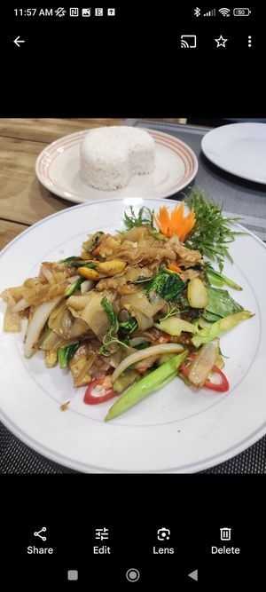 Pad thai at Patong Corner Restaurant in Phuket
