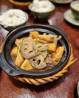  at Met Vietnamese Restaurant in Hanoi