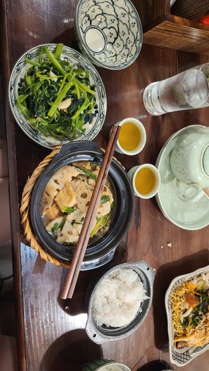  at Met Vietnamese Restaurant in Hanoi