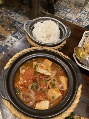 Tofu in tomato sauce AMAZING  at Met Vietnamese Restaurant in Hanoi