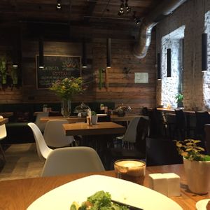 Cozy setting  at REfresh in Moscow