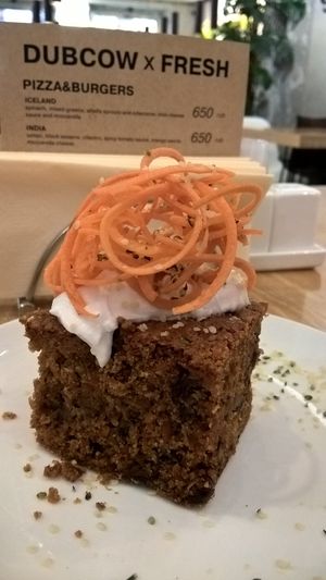Carrot cake at REfresh in Moscow