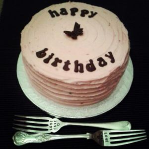 Chocolate and Raspberry Birthday Cake!
Chocolate and Raspberry Sponge finished with Raspberry Frosting and Fondant Decoration!
Can be adapted for Gluten Free at Purely Scrumptious in Portsmouth