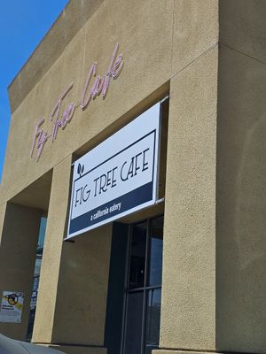 Outside at Fig Tree Cafe in San Diego