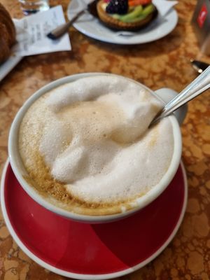 Cappuccio latte di soia at Illice di Tocchio Alessio in Lerici