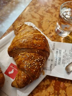 Brioches vegana agrumi e zenzero at Illice di Tocchio Alessio in Lerici