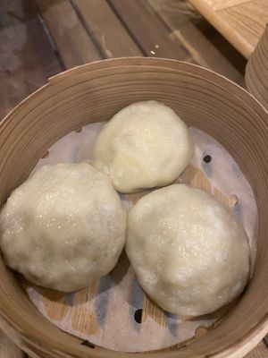 Steamed dumplings   at Saijiki - 咲璽季 in Osaka