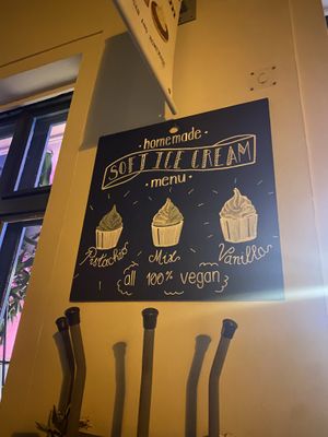   at Sammy's Berliner Donuts in Berlin