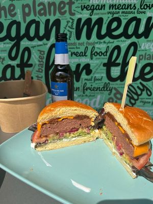 Burguer Tehucan at Rúkula Vegan Food in Malaga