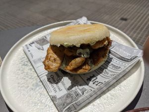 Arepa "pollo" at Rúkula Vegan Food in Malaga