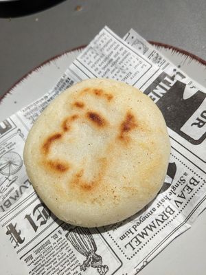 Arepa Sobresada at Rúkula Vegan Food in Malaga
