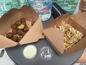 FALAFELS AND POTATO WITH DELICIOUS MAYO AND TOFU CRUMBLE!😋😍  at Rúkula Vegan Food in Malaga