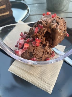 Chocolate ice cream   at Rúkula Vegan Food in Malaga
