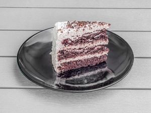 Oreo cake at Rúkula Vegan Food in Malaga