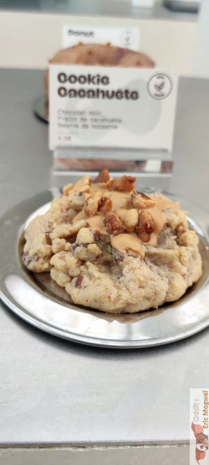 Cookie at Buddy Buddy in Paris