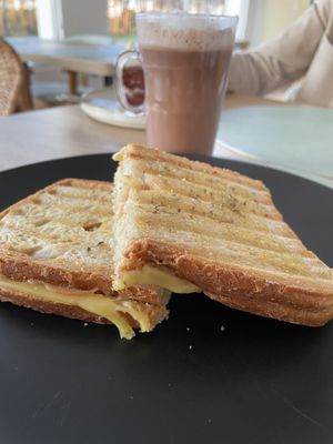 Tosta mista  at Oásis da Lagoa in Vila Nova De Santo Andre