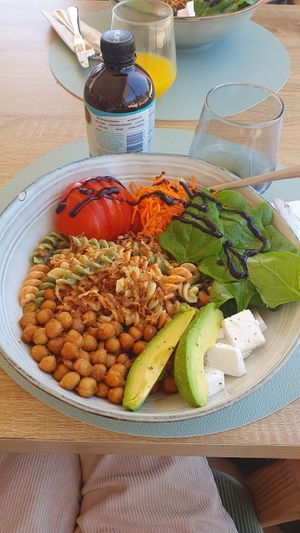 Prana bowl at Oásis da Lagoa in Vila Nova De Santo Andre