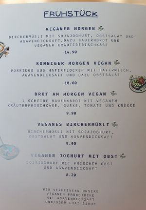 Updated vegan breakfast options at Fräulein Rosalie Cafe & Bistro in Feldafing
