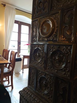 Kachelofen  at Restaurant 7 Raben in Bad Duerkheim