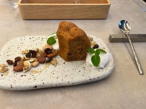 Carrot cakee  at Cafe Gallery Sun 燦 in Kyoto