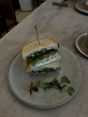 アボカドサンド(avocado sandwich)  at Cafe Gallery Sun 燦 in Kyoto