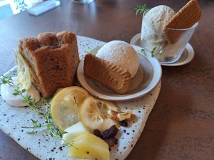  at Cafe Gallery Sun 燦 in Kyoto