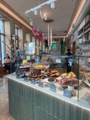  at Café "das Goldstück" in Vienna