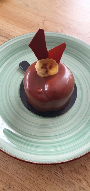 Choc banana slice at Baltram - Feine Patisserie in Salzburg