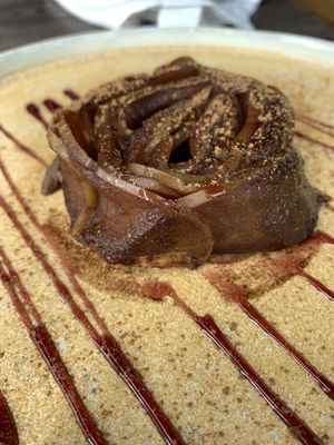 Apple tarts  at Essencia in Porto