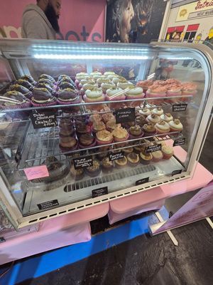  at veegmyeats in Bloomfield