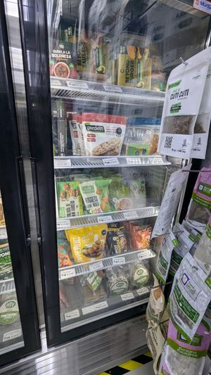 Vegan Nuggets, Beyond Burger, Beyond Sausage at Organa Miraflores in Lima