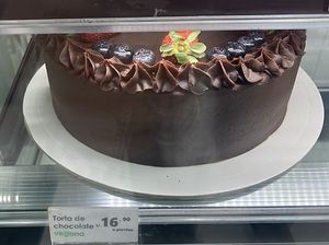 Vegan cake  at Organa Miraflores in Lima
