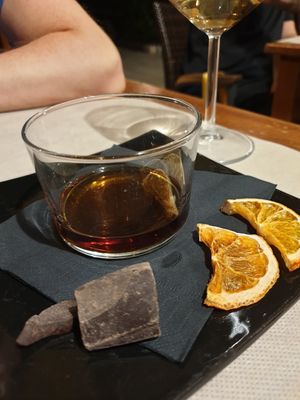 Rum mit Schoki at Buddha Soul in Venice