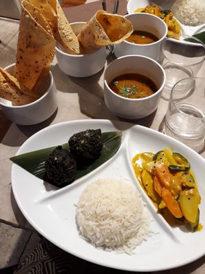 Meditation thali at Buddha Soul in Venice