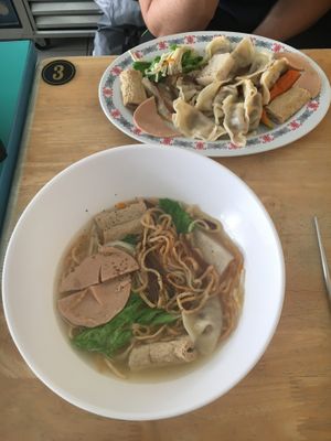 Noodle soup and dumplings (payed only 100$)  at Pu Yuan Su Shi Shu Guo Wu in Tainan